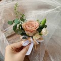 CORSAGE 4