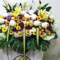 FLOWER WREATH 239